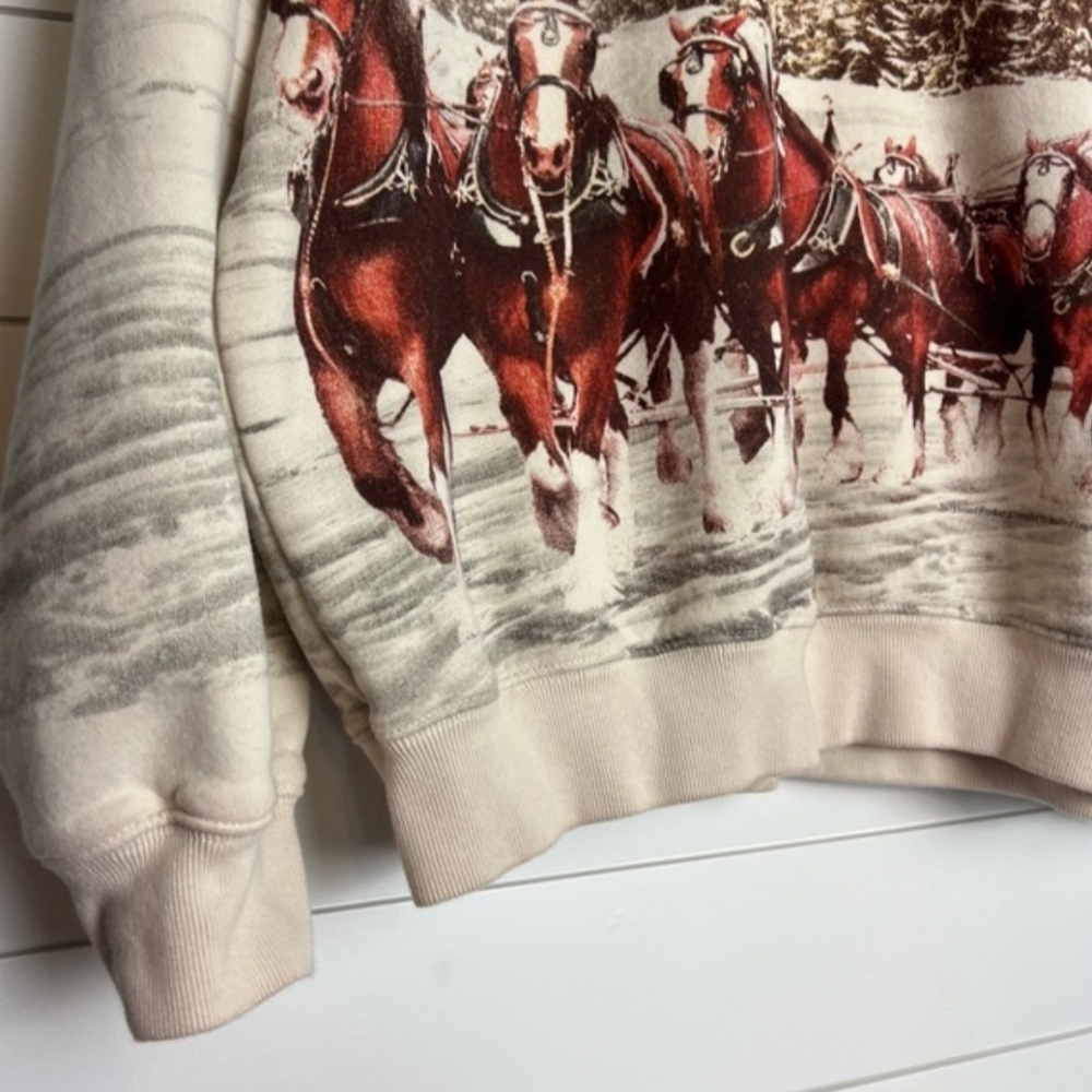 Abercrombie & Fitch Festive Horse-DrawnSweatshirt- Medium SOUGHT AFTER VIRAL - Picture 8 of 9